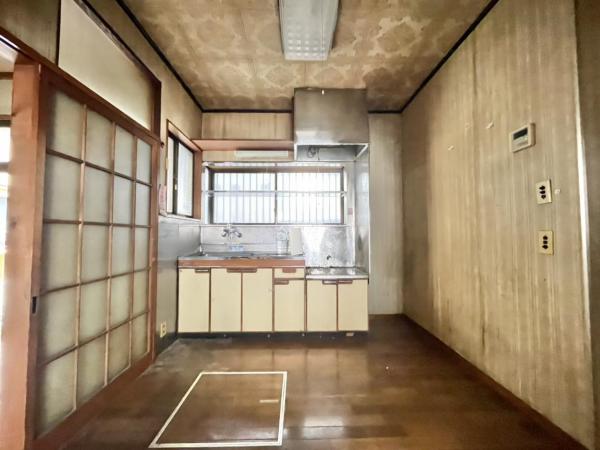 中古戸建 葛飾区東堀切１丁目 京成本線堀切菖蒲園駅 400万円