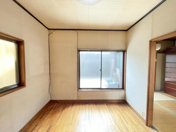 中古戸建 葛飾区東堀切１丁目 京成本線堀切菖蒲園駅 400万円