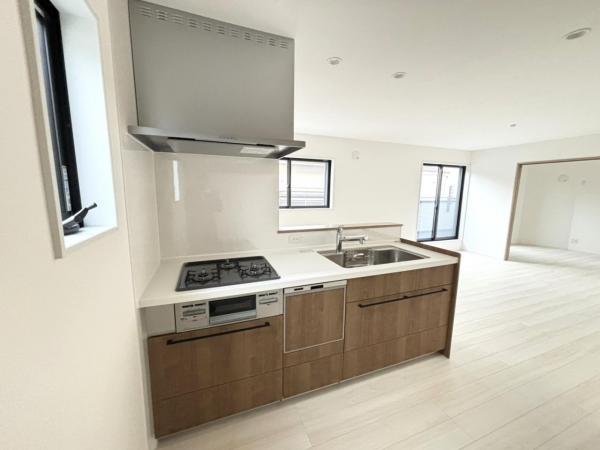 新築戸建 葛飾区細田５丁目 京成本線京成小岩駅 5,480万円