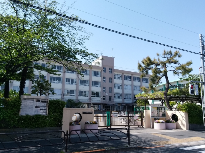 葛飾区立葛飾小学校