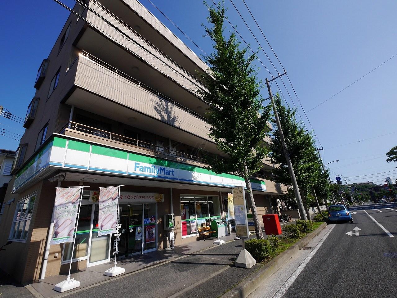 ファミリーマート 小菅四丁目店