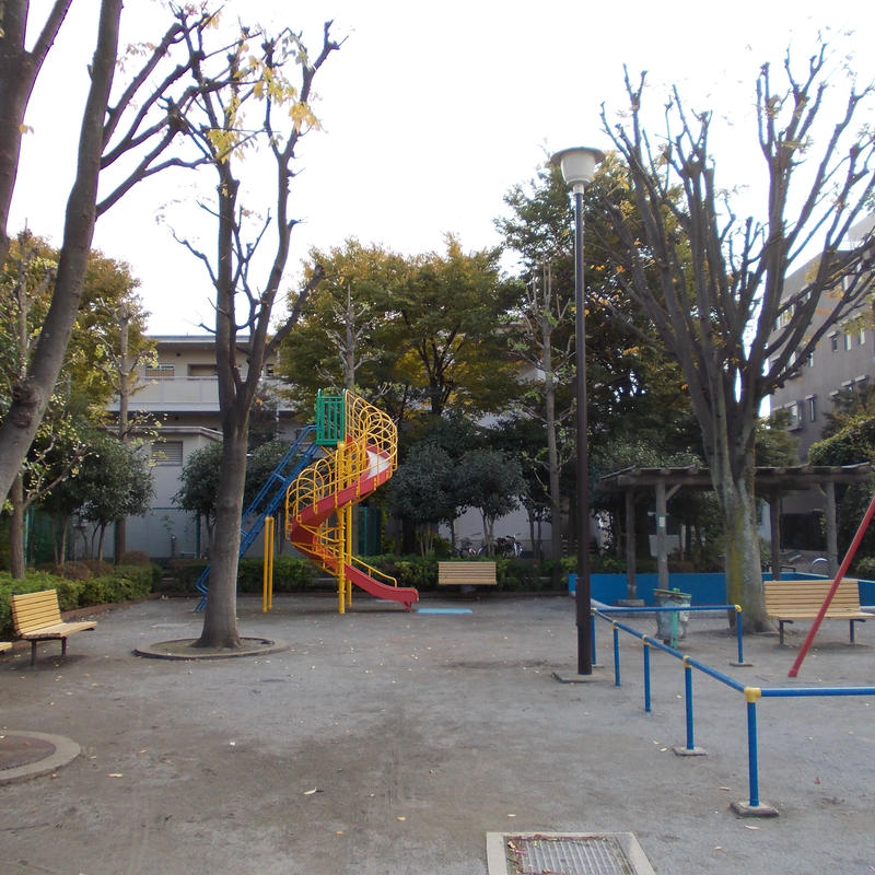 堀八児童遊園
