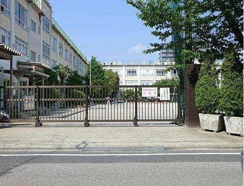 葛飾区立 四ツ木中学校