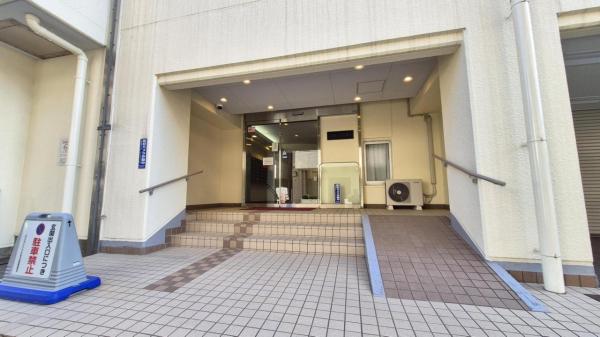 エクセレンス久米川 エントランス（外）