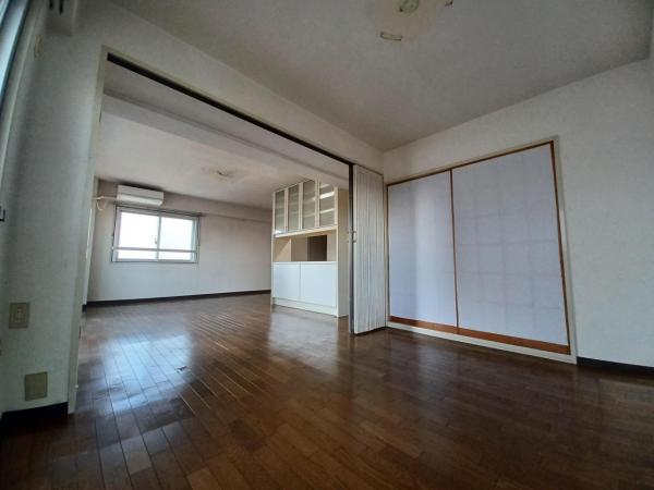 エクセレンス久米川 洋室