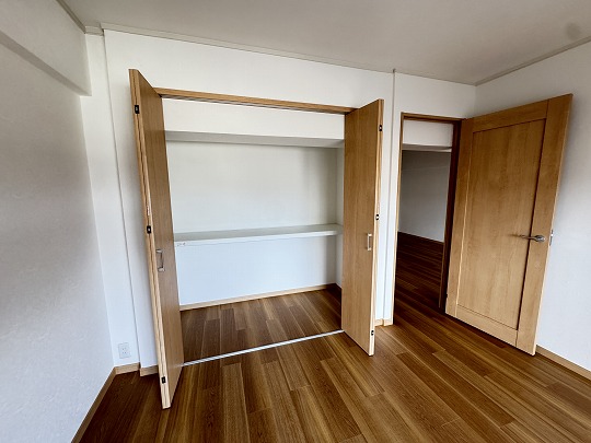 中須コーポラス 収納 