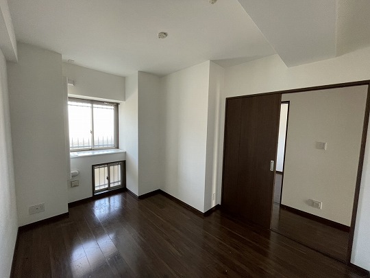 ウェルディ大原駅前フェリス 洋室