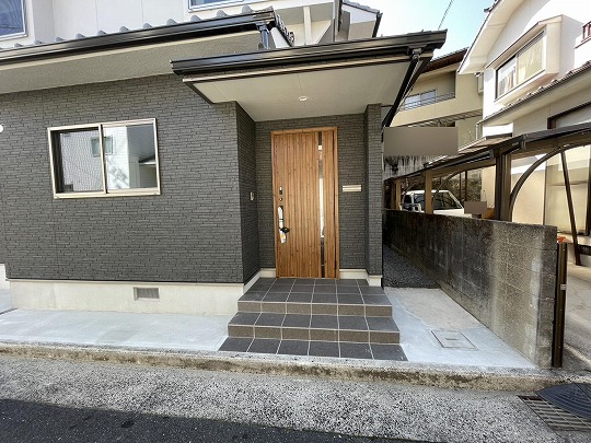 山本6丁目　中古戸建 玄関 