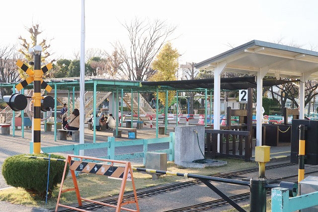 新宿交通公園