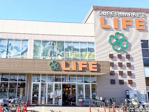ライフ奥戸店