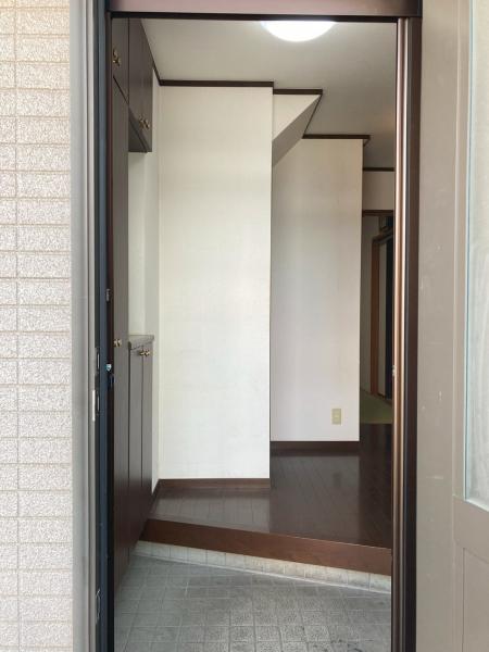 川口市芝富士1丁目　中古戸建 玄関 