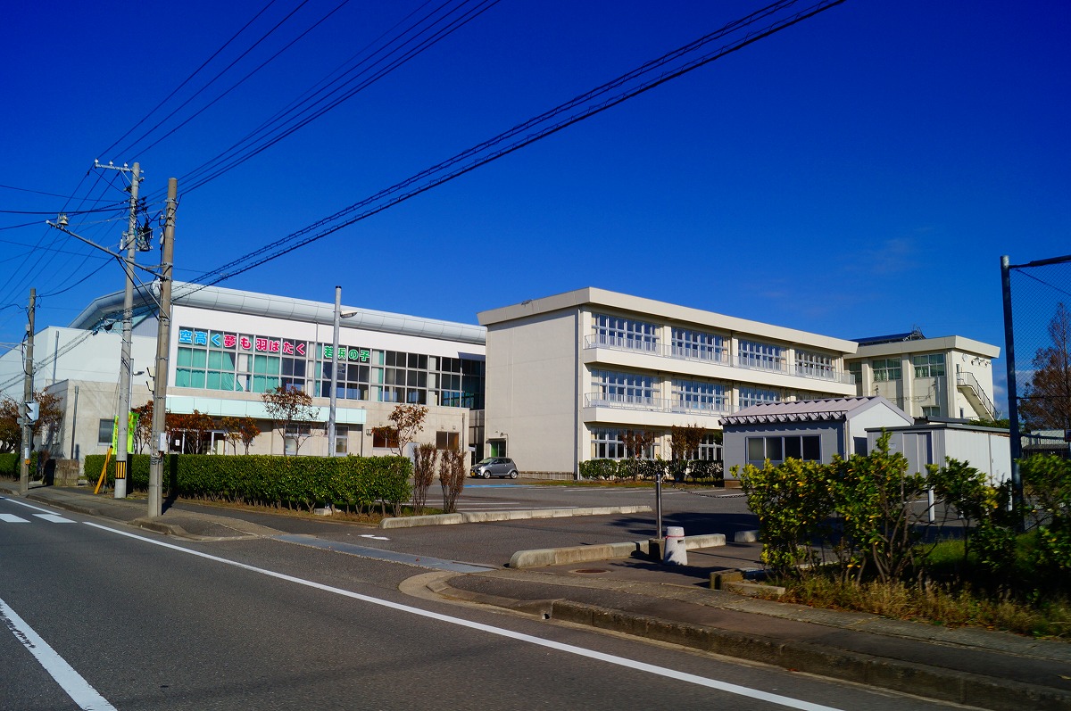酒田市立若浜小学校
