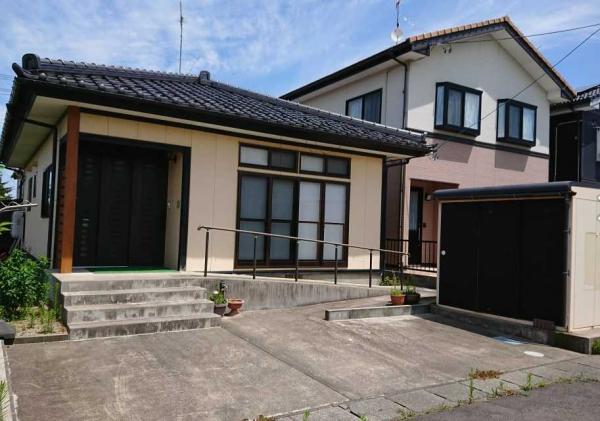 中古戸建 酒田市錦町2丁目77-9 JR羽越本線酒田駅 999万円
