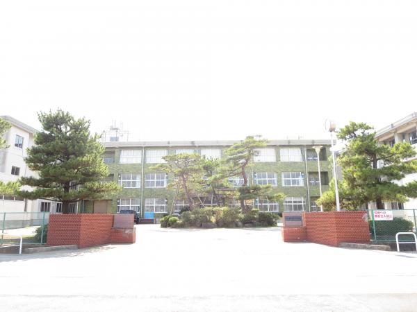 鶴岡市立第一中学校