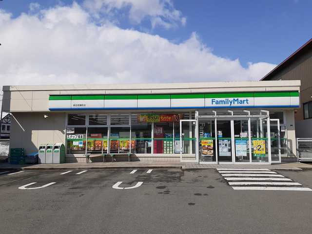 ファミリーマート 新庄若葉町店