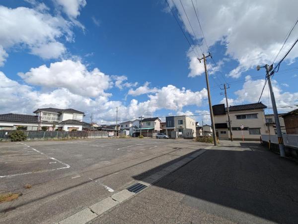  酒田市東中の口町9地内 JR羽越本線酒田駅 1,960万円