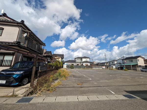  酒田市東中の口町9地内 JR羽越本線酒田駅 1,960万円