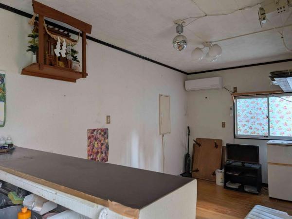 遊佐町菅里字十里塚　売中古住宅 