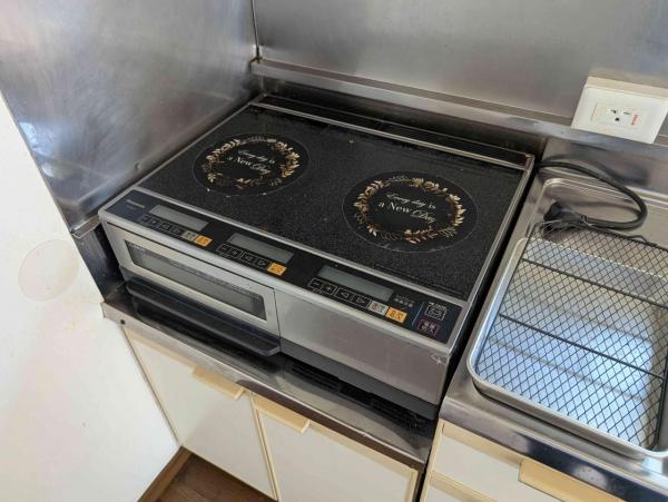 鶴岡市大半田　中古住宅 キッチン 