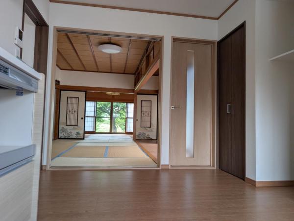 酒田市新堀　中古住宅 リビング以外の居室 