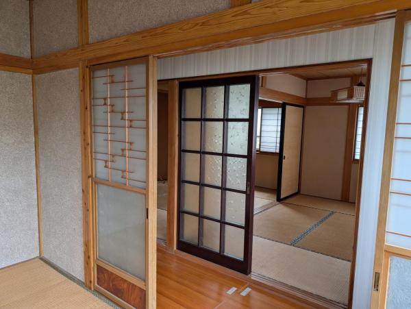 酒田市新堀　中古住宅 リビング以外の居室 