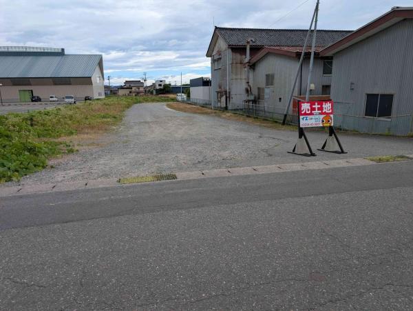 庄内町余目　売土地 現地土地写真 