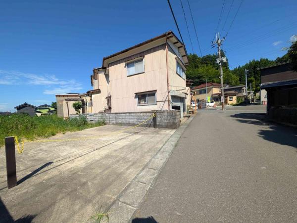 土地 鶴岡市湯田川字湯元100-3 JR羽越本線羽前大山駅 160万円