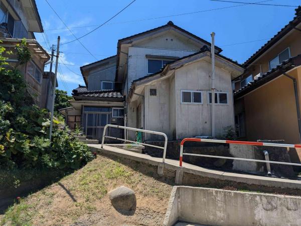 中古戸建 鶴岡市堅苔沢甲360 JR羽越本線小波渡駅 99万円