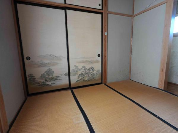 中古戸建 鶴岡市新形町15-33 JR羽越本線鶴岡駅 695万円