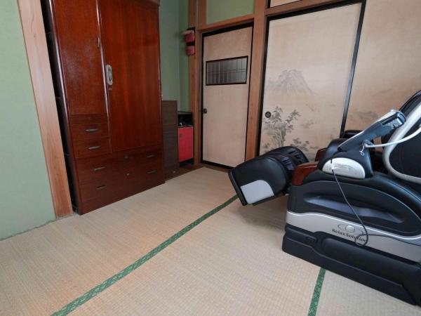 中古戸建 鶴岡市新形町15-33 JR羽越本線鶴岡駅 695万円