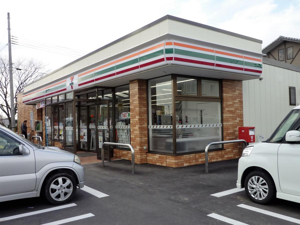 セブン-イレブン 鶴岡家中新町店