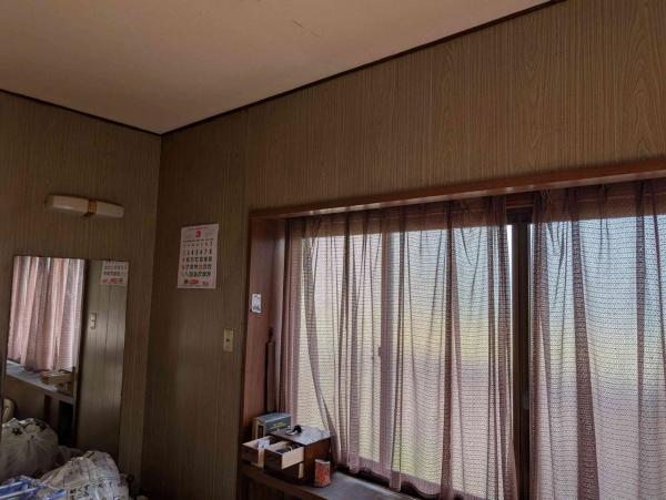 酒田市光ヶ丘五丁目　中古住宅【現状渡し】 リビング以外の居室 