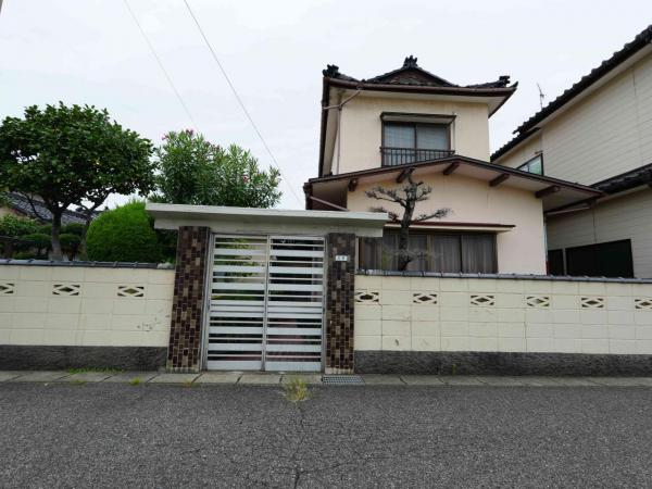  酒田市光ケ丘５丁目17-3 JR羽越本線酒田駅 720万円