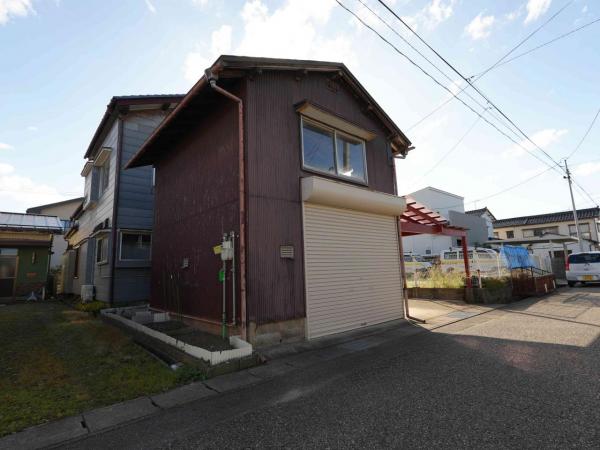 中古戸建 山形県酒田市東大町１丁目12-9 JR羽越本線酒田駅 410万円