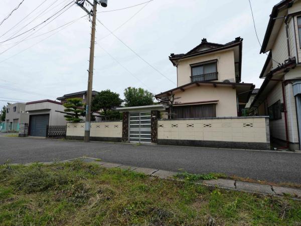  酒田市光ケ丘５丁目17-3 JR羽越本線酒田駅 440万円