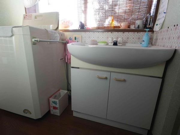 酒田市字新町　中古住宅　【現況渡し】 洗面台・洗面所 