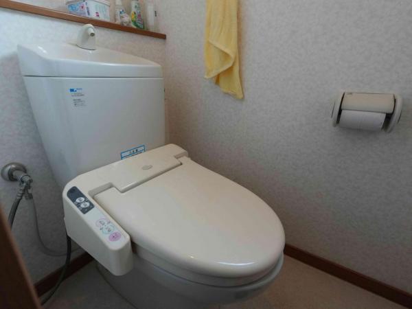 酒田市東泉町一丁目　中古住宅 トイレ 