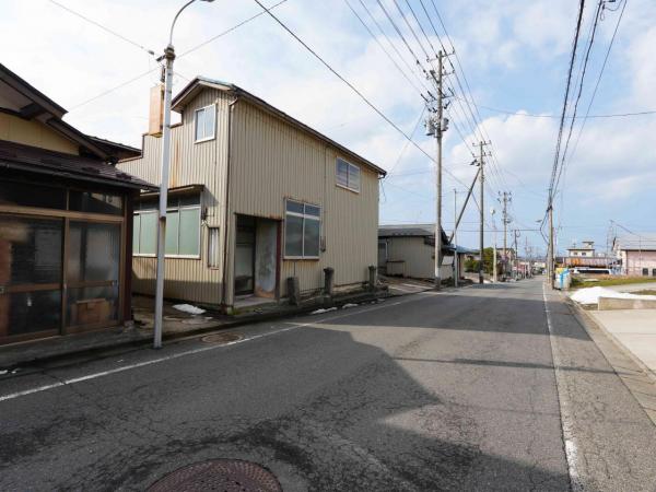 土地 酒田市南新町１丁目2-22 JR羽越本線酒田駅 360万円
