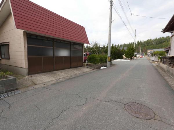 遊佐町菅里字菅野　中古住宅 現地外観写真 