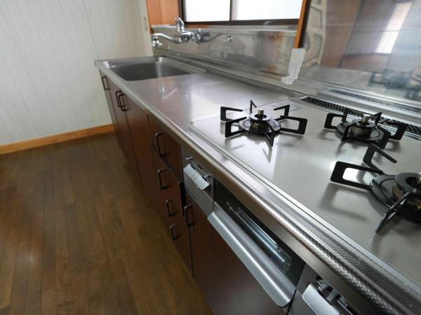 酒田市光ヶ丘二丁目　中古住宅 キッチン 