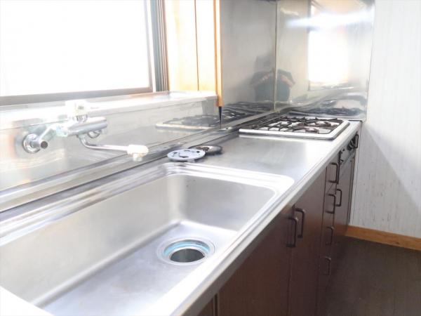 酒田市光ヶ丘二丁目　中古住宅 キッチン 