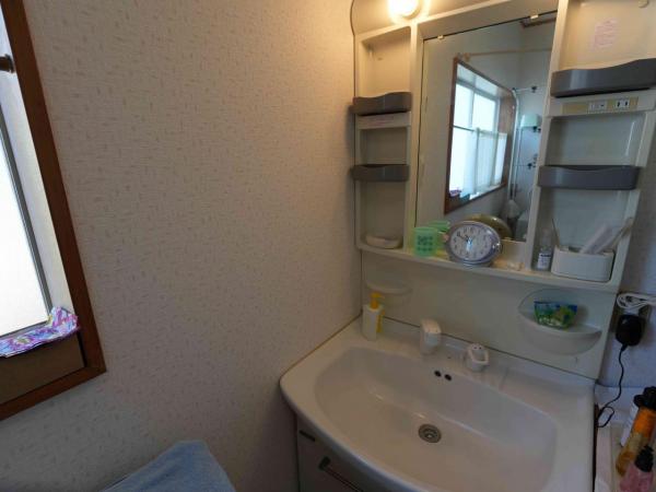 遊佐町菅里字菅野　中古住宅 洗面台・洗面所 