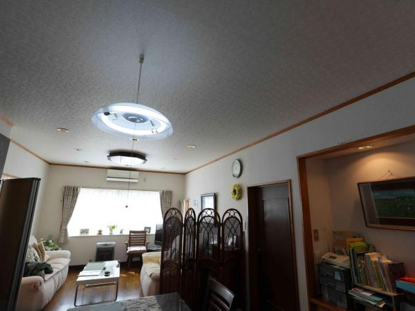 遊佐町菅里字菅野　中古住宅 リビング 