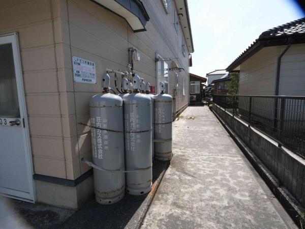 アパート 酒田市東大町３丁目40-15 JR羽越本線鶴岡駅 1,500万円