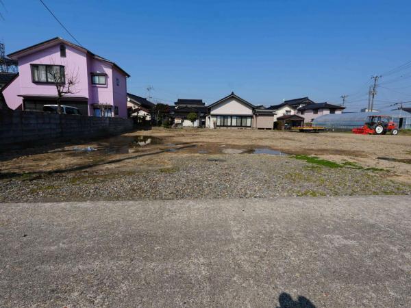 土地 東田川郡庄内町余目字上朝丸28 JR羽越本線余目駅 280万円