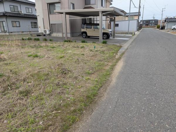酒田市東泉町六丁目　売土地 