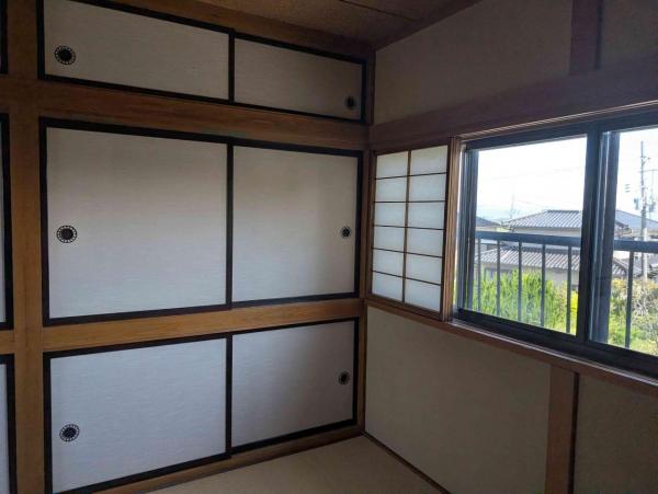 酒田市高見台2丁目　中古住宅 リビング以外の居室 