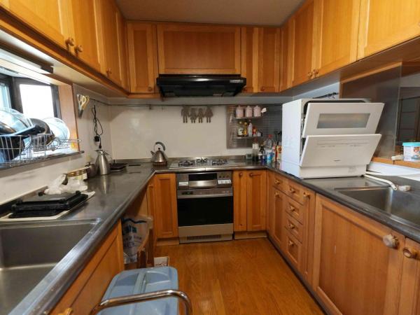 酒田市高見台2丁目　中古住宅 キッチン 