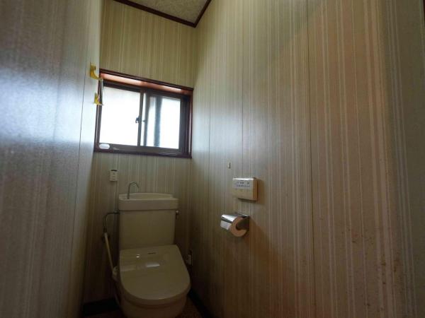 酒田市　新出　中古住宅　 トイレ 