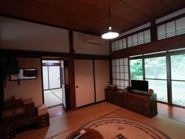 酒田市　新出　中古住宅　 リビング以外の居室 